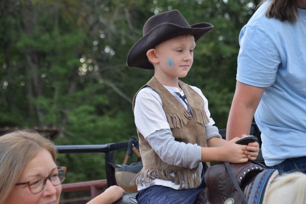 riddle center barn event 10-19 025 (1024x683).jpg